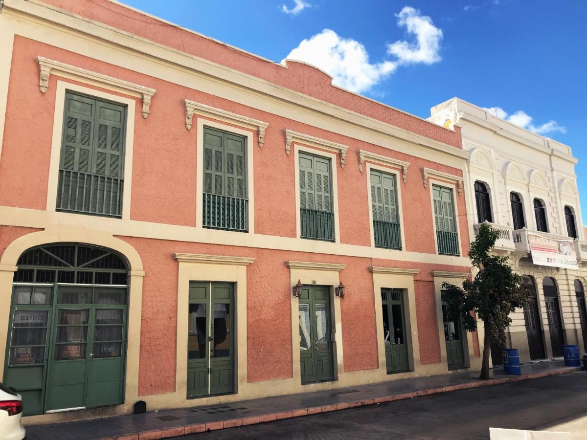 Gladiolas 2201 Ponce Exterior foto